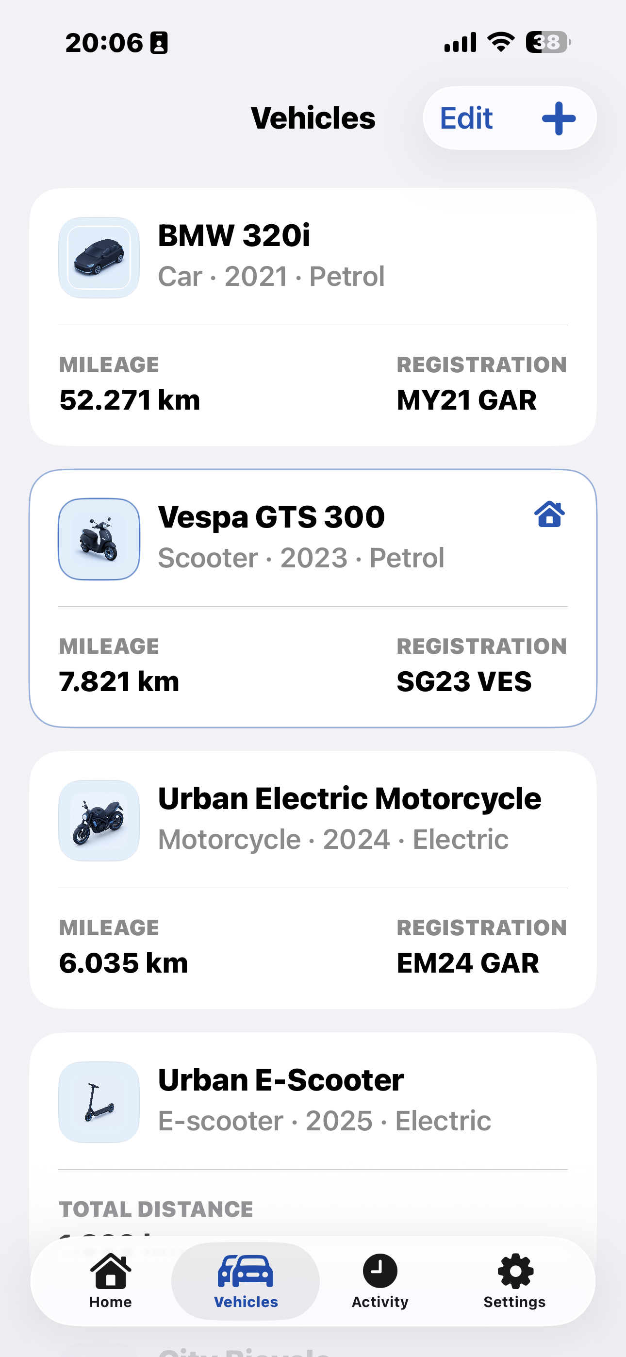 Garivo vehicles screen showing multiple vehicles